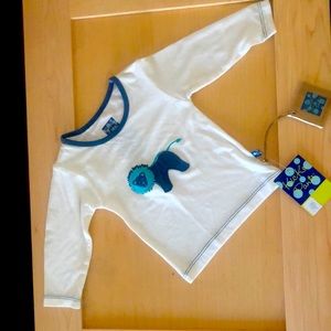 New with tags Kickeepants L\S Appliqué Tee